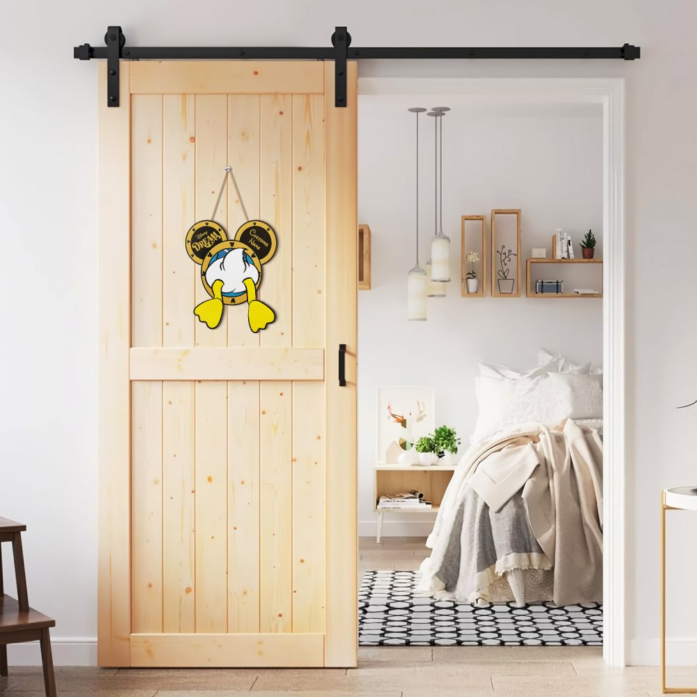 Door Sign 2 Mockup cua truot copy 7