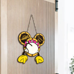 Door Sign 4 Mockup goc nghieng copy 9