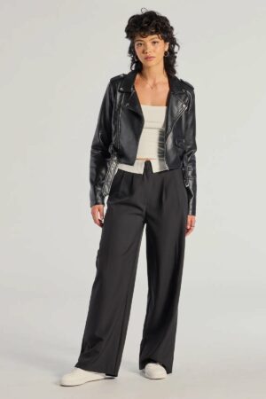 First Look Contrast Wide-Leg Pants