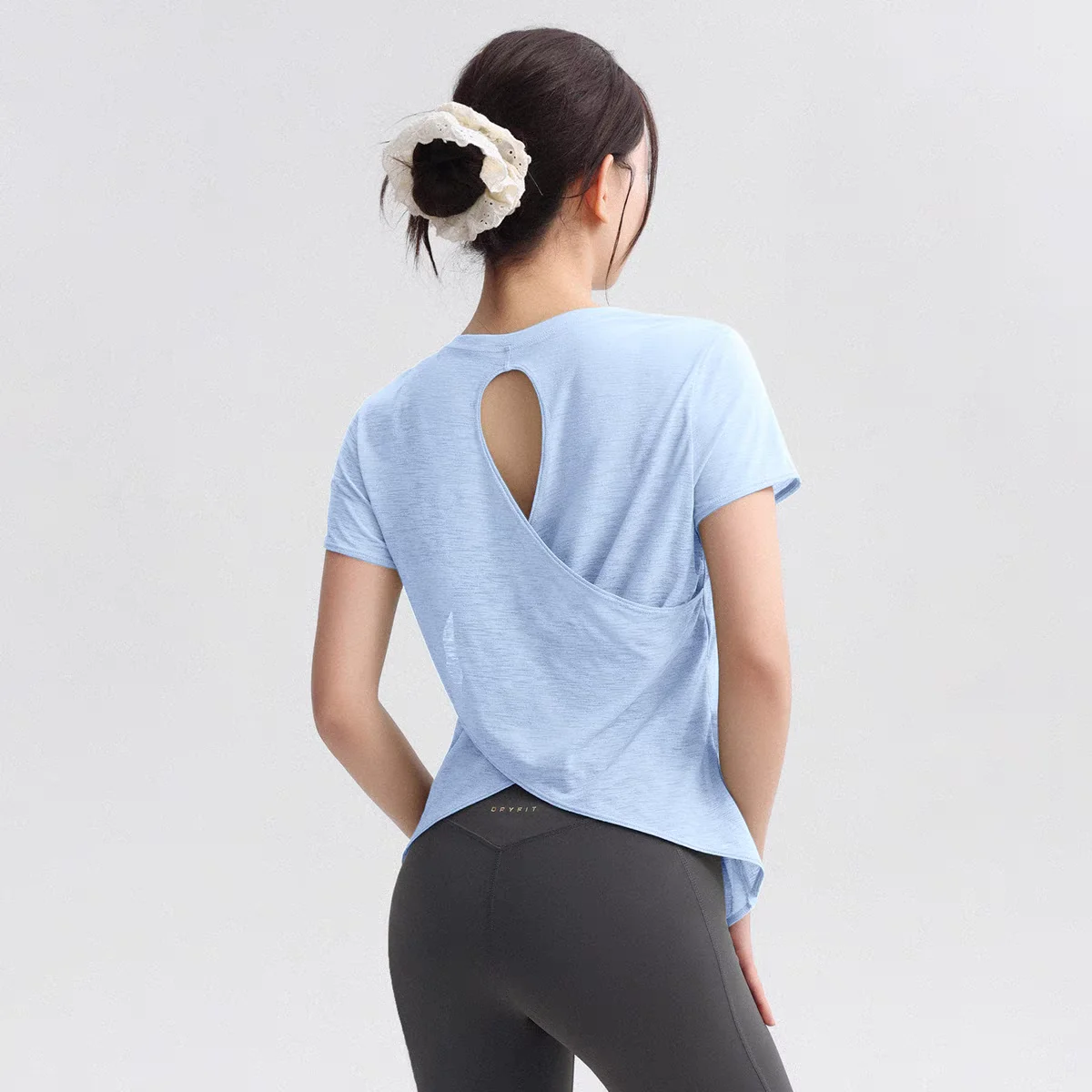 Women's Tight Sports T-shirt Quick Dry Short Sleeve Yoga T-shirt Pilates Fitting Fitness Back Hollow Out Running T-shirt 3 Women's Tight Sports T-shirt Quick Dry Short Sleeve Yoga T-shirt Pilates Fitting Fitness Back Hollow Out Running T-shirt - Image 3
