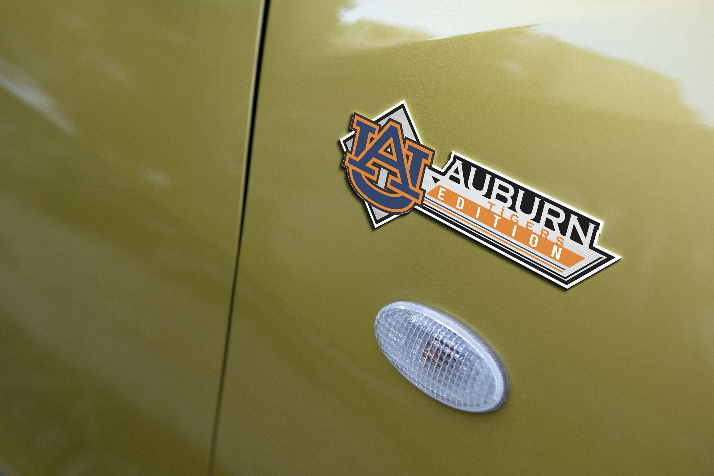 Auburn Tigers Edition Acrylic Car Emblem 5 Auburn Tigers Edition Acrylic Car Emblem - Image 5