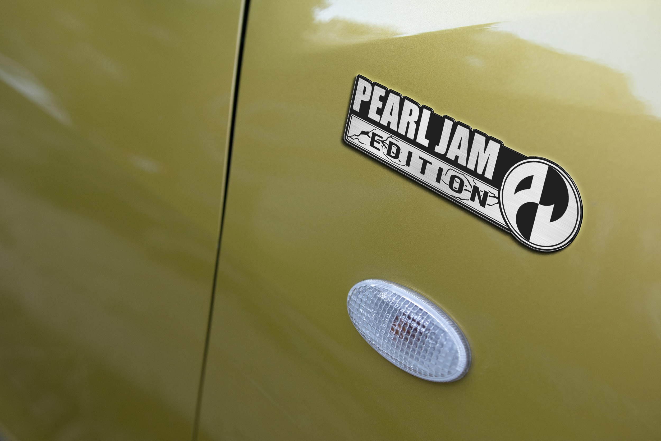 Pearl Jam Edition Laser Engraved Car Emblem Version 2 4 Pearl Jam Edition Laser Engraved Car Emblem Version 2 - Image 4