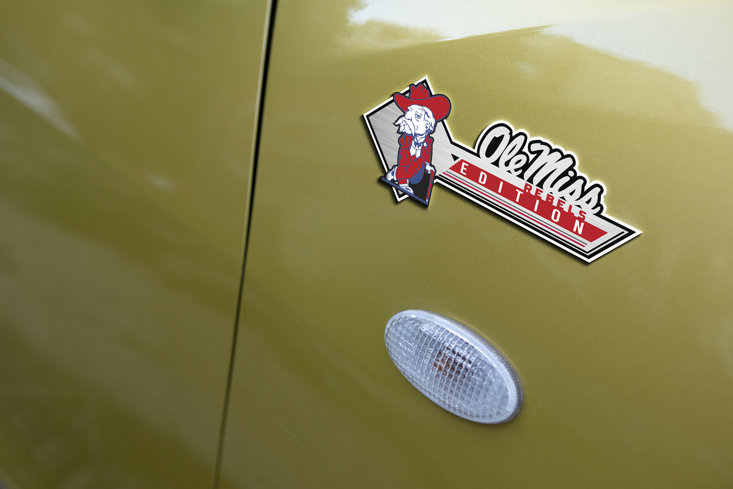 Ole Miss Rebels Edition Acrylic Car Emblem 6 Ole Miss Rebels Edition Acrylic Car Emblem - Image 6