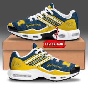 Michigan Wolverines Personalized Name Team Logo Mix Colors Star Line Air Max Shoes Air Cushion Sneakers
