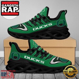 NCAA Custom Name Oregon Ducks Saint Patrick'S Day Unique Air Max Shoes Air Cushion Sneakers