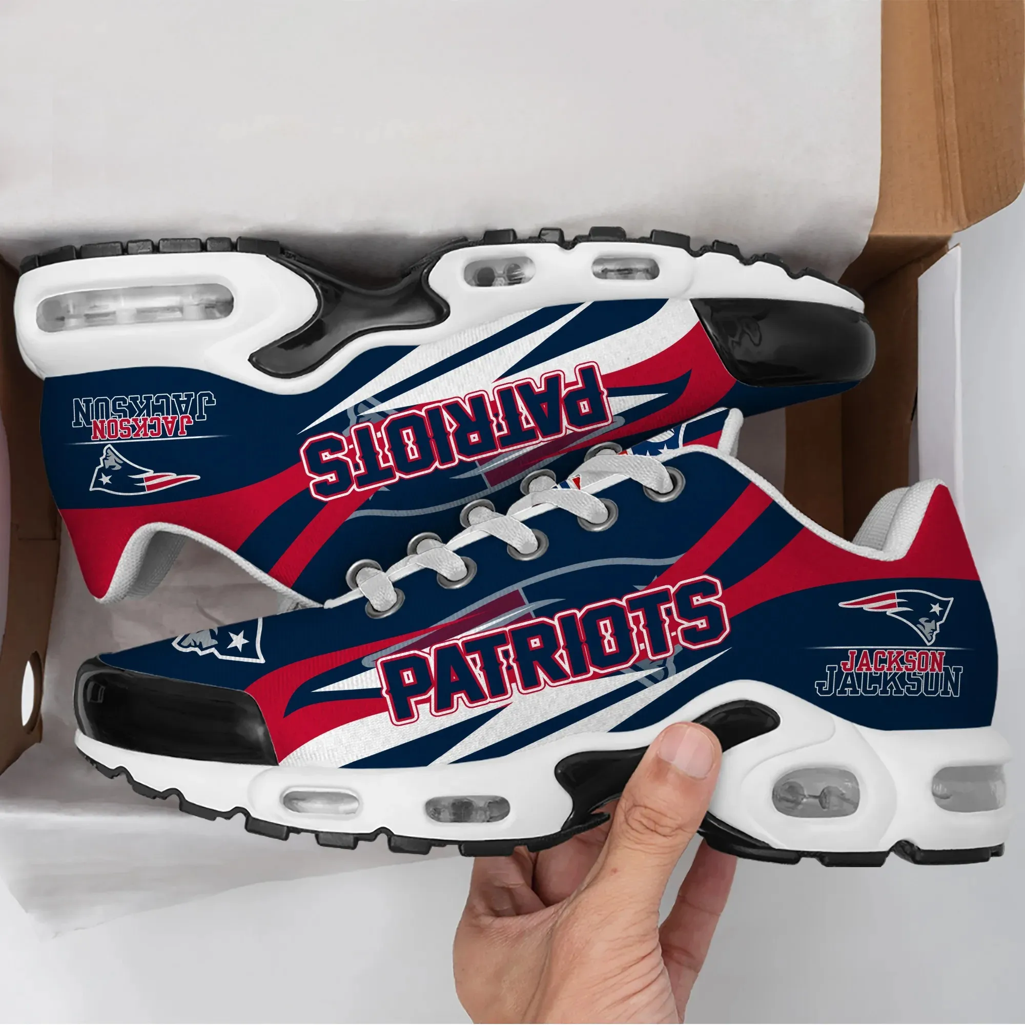 New England Patriots Personalized New Air Max Plus Shoes Air Cushion Sneaker 570tw-2004 1 New England Patriots Personalized New Air Max Plus Shoes Air Cushion Sneaker 570tw-2004