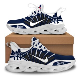 New York Yankees Max Soul Shoes