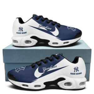 New York Yankees Personalized Name Team Logo Wings Of God Pattern Shoes Air Cushion Sneakers