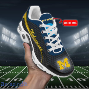 Personalized Michigan Wolverines Team Logo Hexagon Pattern Team Color Air Max Shoes Air Cushion Sneakers