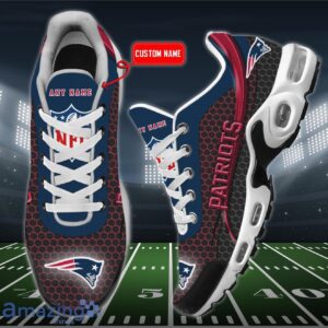 Personalized New England Patriots Team Logo Hexagon Pattern Team Color Air Max Shoes Air Cushion Sneakers