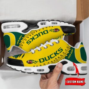 Personalized Oregon Ducks Team Logo Rugby Ball Pattern Air Max Shoes Air Cushion Sneakers