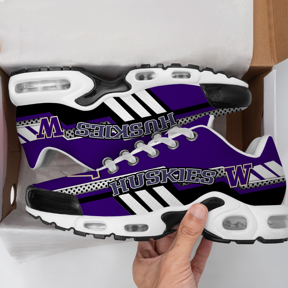 Washington Huskies Personalized Air Max Shoes Air Cushion Sneakers 1 Washington Huskies Personalized Air Max Shoes Air Cushion Sneakers