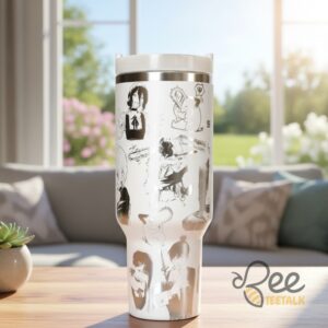 Unisex Chainsaw Man Anime Graphic Tumbler for Fans