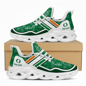 NCAA Custom Name Oregon Ducks Logo Saint Patrick'S Day Unique Air Max Shoes Air Cushion Sneakers
