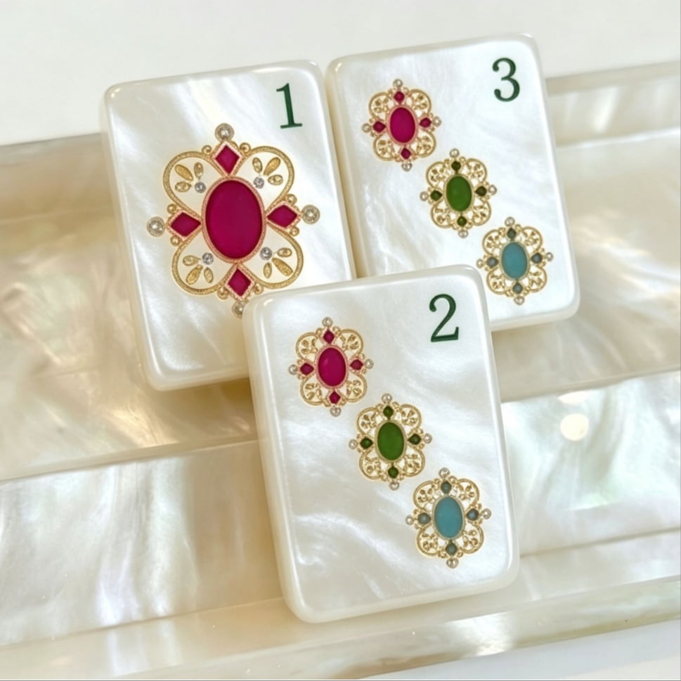 Mother-of-Pearl Cat American Mahjong Set - 160 Acrylic Tiles, Mat, Storage Bag & Accessories 5 Mother-of-Pearl Cat American Mahjong Set - 160 Acrylic Tiles, Mat, Storage Bag & Accessories - Image 5