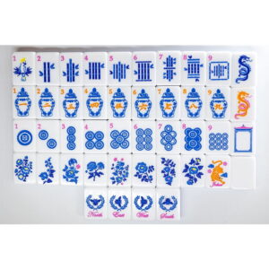 Blue & White Porcelain American Mahjong Set - 160 Acrylic Tiles, Mat, Storage Bag & Accessories