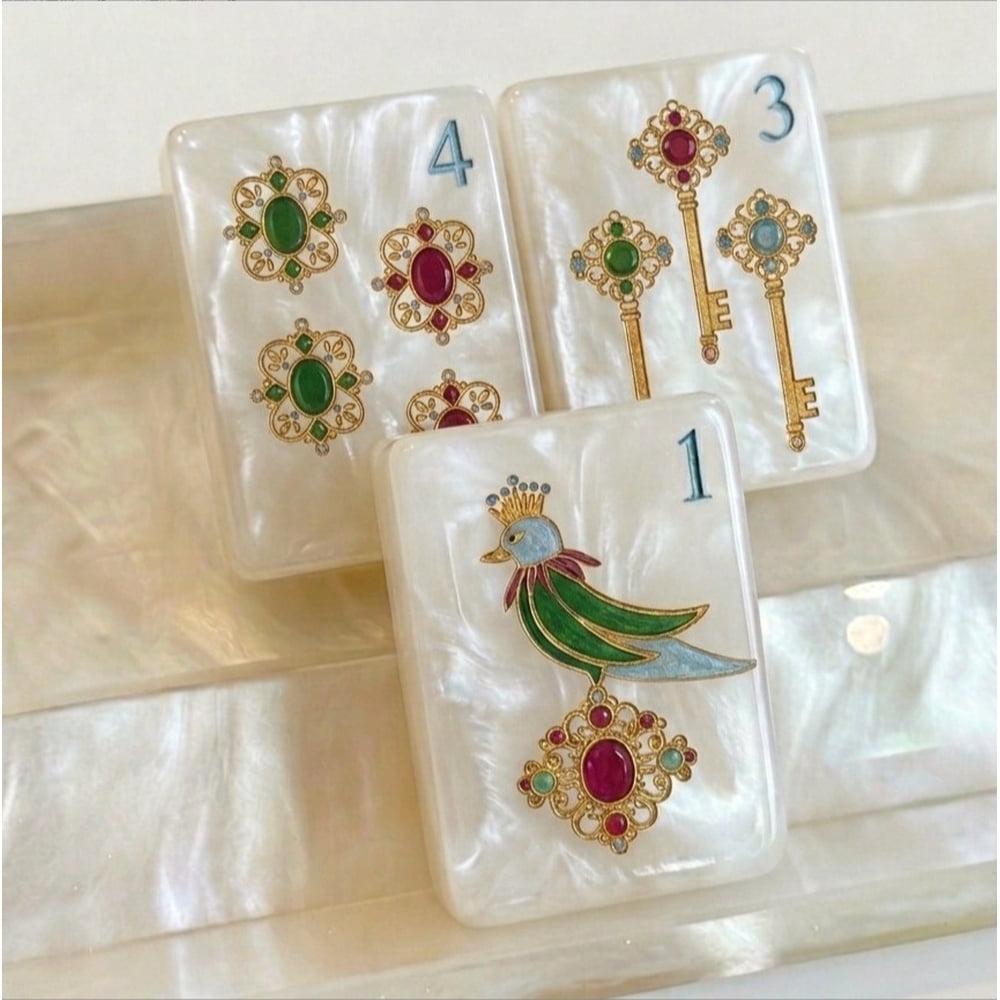Mother-of-Pearl Cat American Mahjong Set - 160 Acrylic Tiles, Mat, Storage Bag & Accessories 3 Mother-of-Pearl Cat American Mahjong Set - 160 Acrylic Tiles, Mat, Storage Bag & Accessories - Image 3