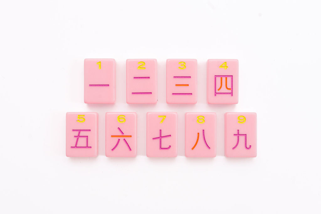 Petal Pink Minimal Mid-Century American Mahjong Set - 160 Acrylic Tiles, Mat, Storage Bag & Accessories 3 Petal Pink Minimal Mid-Century American Mahjong Set - 160 Acrylic Tiles, Mat, Storage Bag & Accessories - Image 3