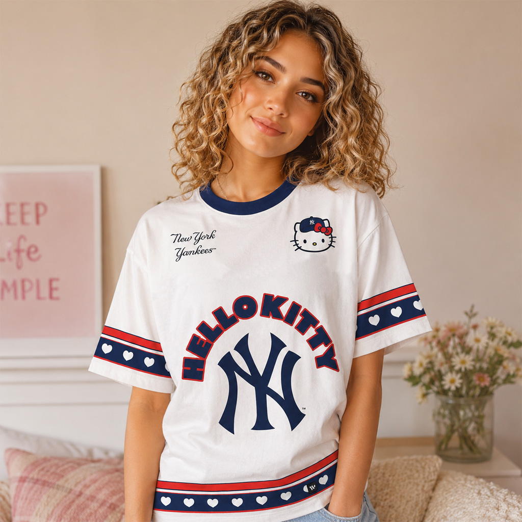 New York Yankees x Hello Kitty Heart Graphic Shirt for Baseball and Hello Kitty Fans 3 New York Yankees x Hello Kitty Heart Graphic Shirt for Baseball and Hello Kitty Fans - Image 3