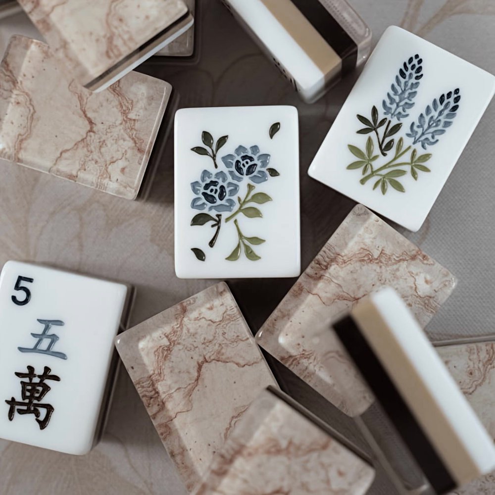 Grey Marble American Mahjong Set - 160 Acrylic Tiles, Mat, Storage Bag & Accessories 6 Grey Marble American Mahjong Set - 160 Acrylic Tiles, Mat, Storage Bag & Accessories - Image 6