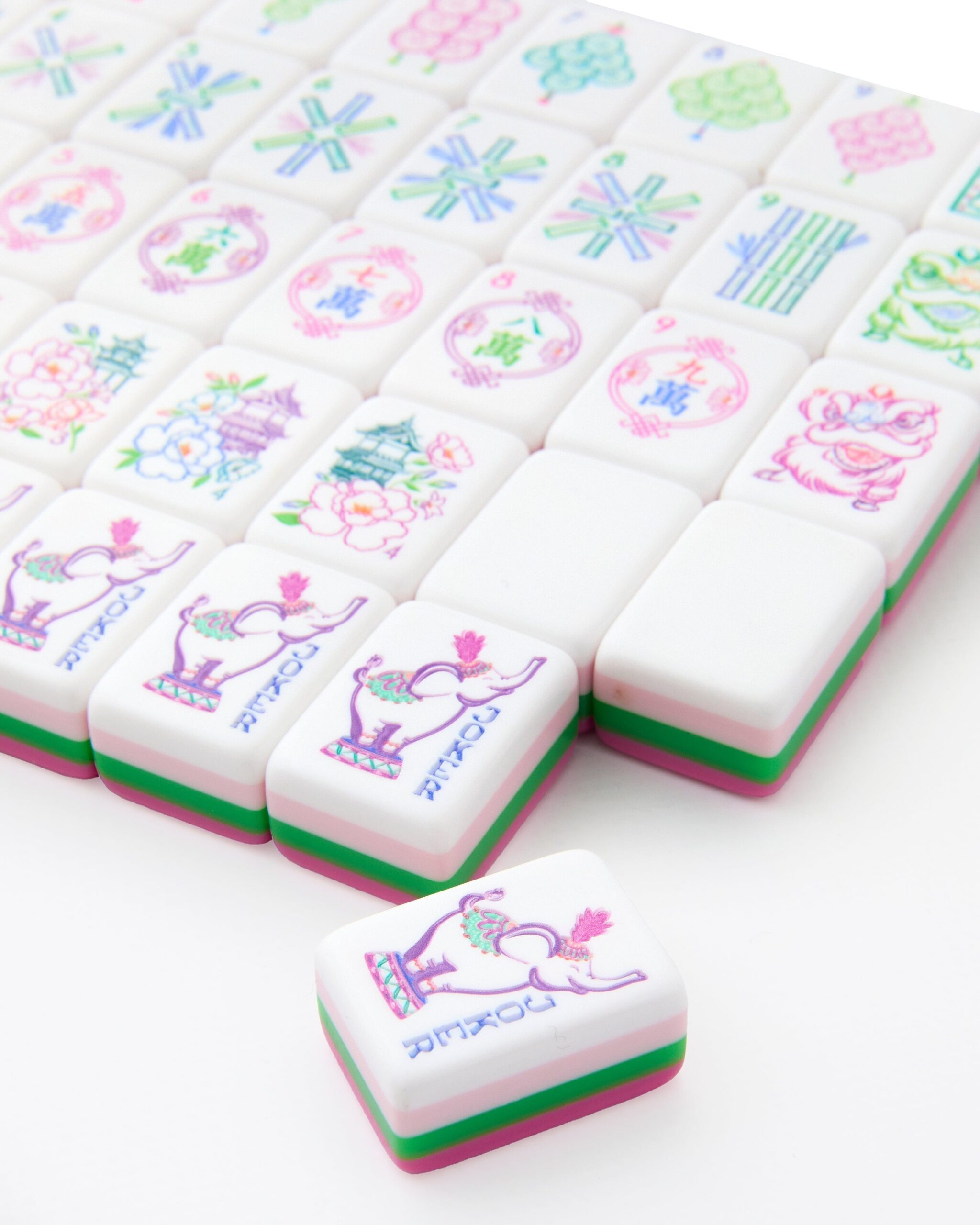 Pink & Green Garden Floral American Mahjong Set - 160 Acrylic Tiles, Mat, Storage Bag & Accessories 3 Pink & Green Garden Floral American Mahjong Set - 160 Acrylic Tiles, Mat, Storage Bag & Accessories - Image 3