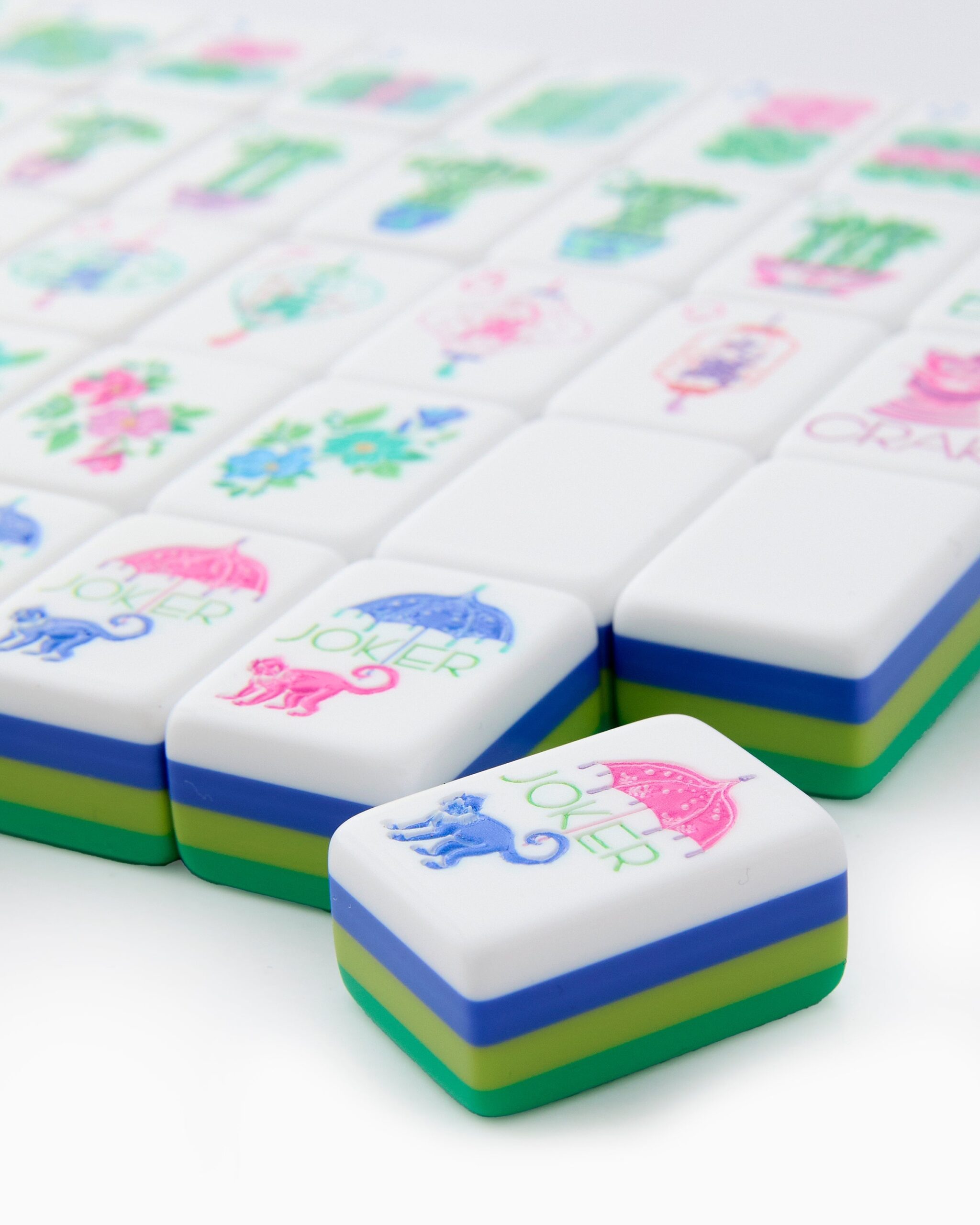 Blue Lime & Green Floral Nature American Mahjong Set - 160 Acrylic Tiles, Mat, Storage Bag & Accessories 3 Blue Lime & Green Floral Nature American Mahjong Set - 160 Acrylic Tiles, Mat, Storage Bag & Accessories - Image 3