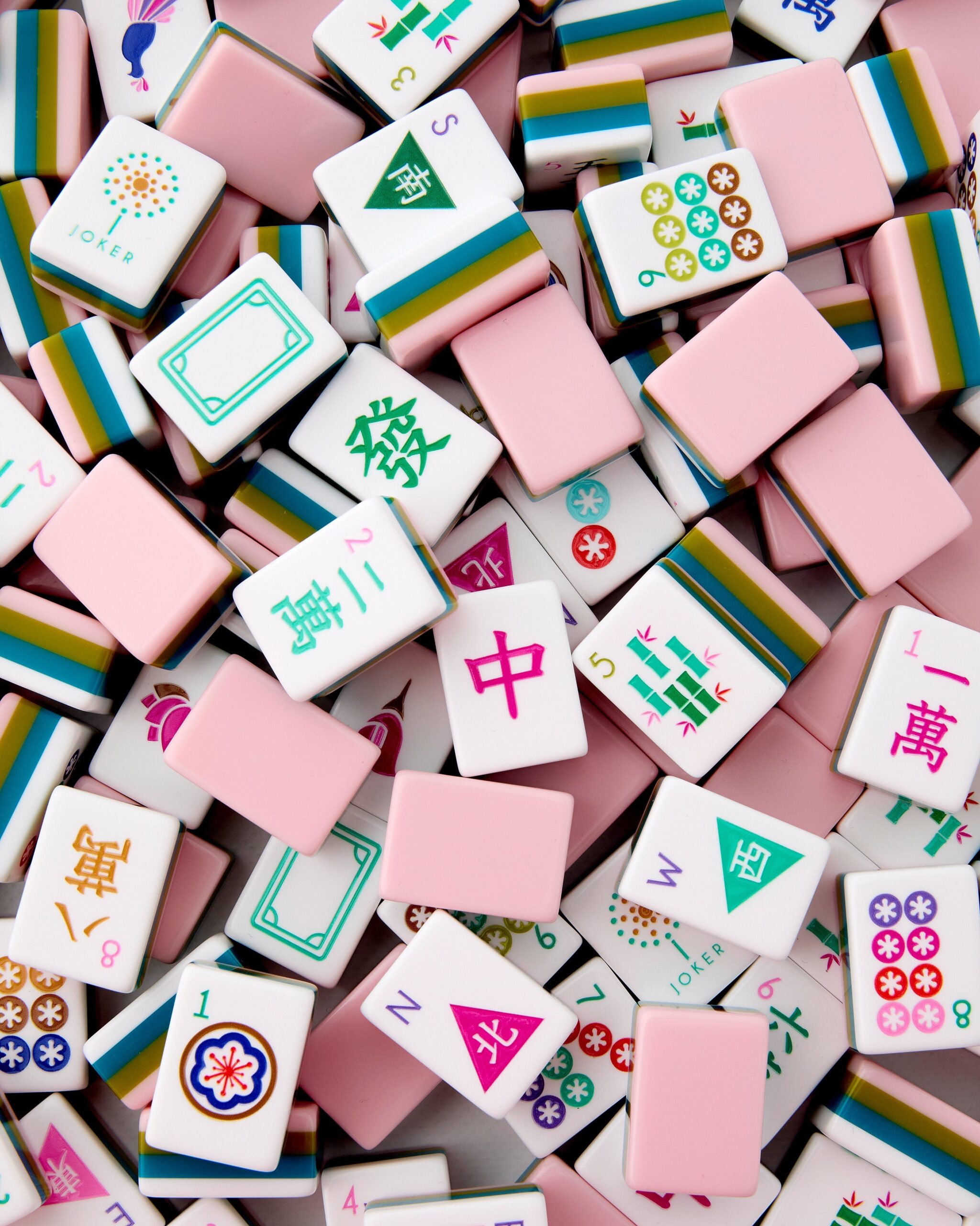 Olive Pink & Teal Celebration American Mahjong Set - 160 Acrylic Tiles, Mat, Storage Bag & Accessories 6 Olive Pink & Teal Celebration American Mahjong Set - 160 Acrylic Tiles, Mat, Storage Bag & Accessories - Image 6