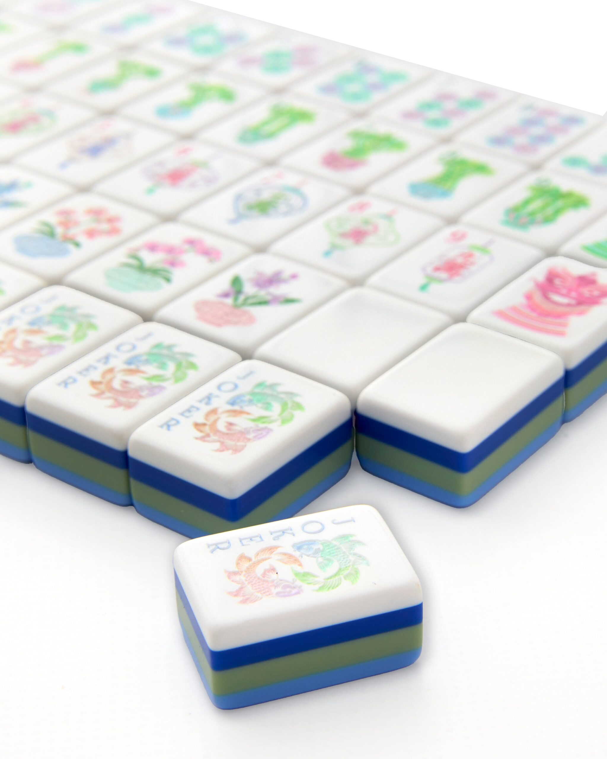 Moonlit Pastel Floral American Mahjong Set - 160 Acrylic Tiles, Mat, Storage Bag & Accessories 3 Moonlit Pastel Floral American Mahjong Set - 160 Acrylic Tiles, Mat, Storage Bag & Accessories - Image 3