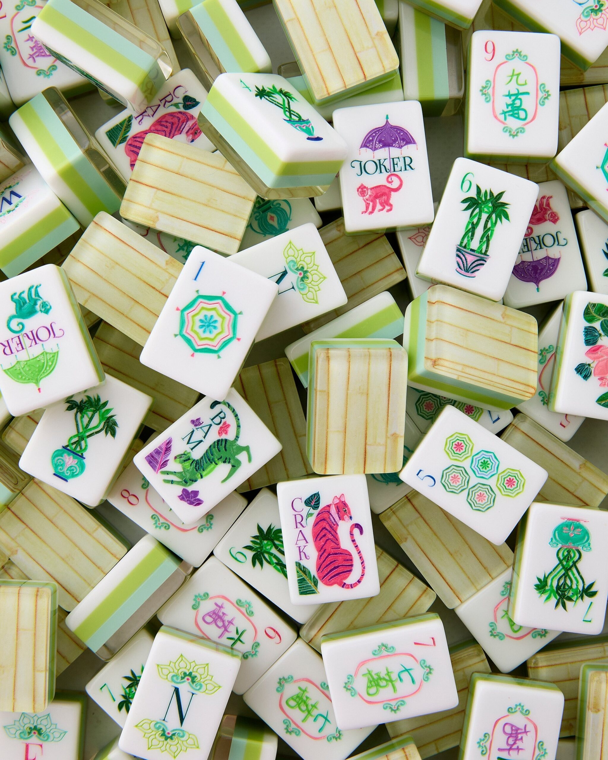 Tropical Palm American Mahjong Set - 160 Acrylic Tiles, Mat, Storage Bag & Accessories 6 Tropical Palm American Mahjong Set - 160 Acrylic Tiles, Mat, Storage Bag & Accessories - Image 6