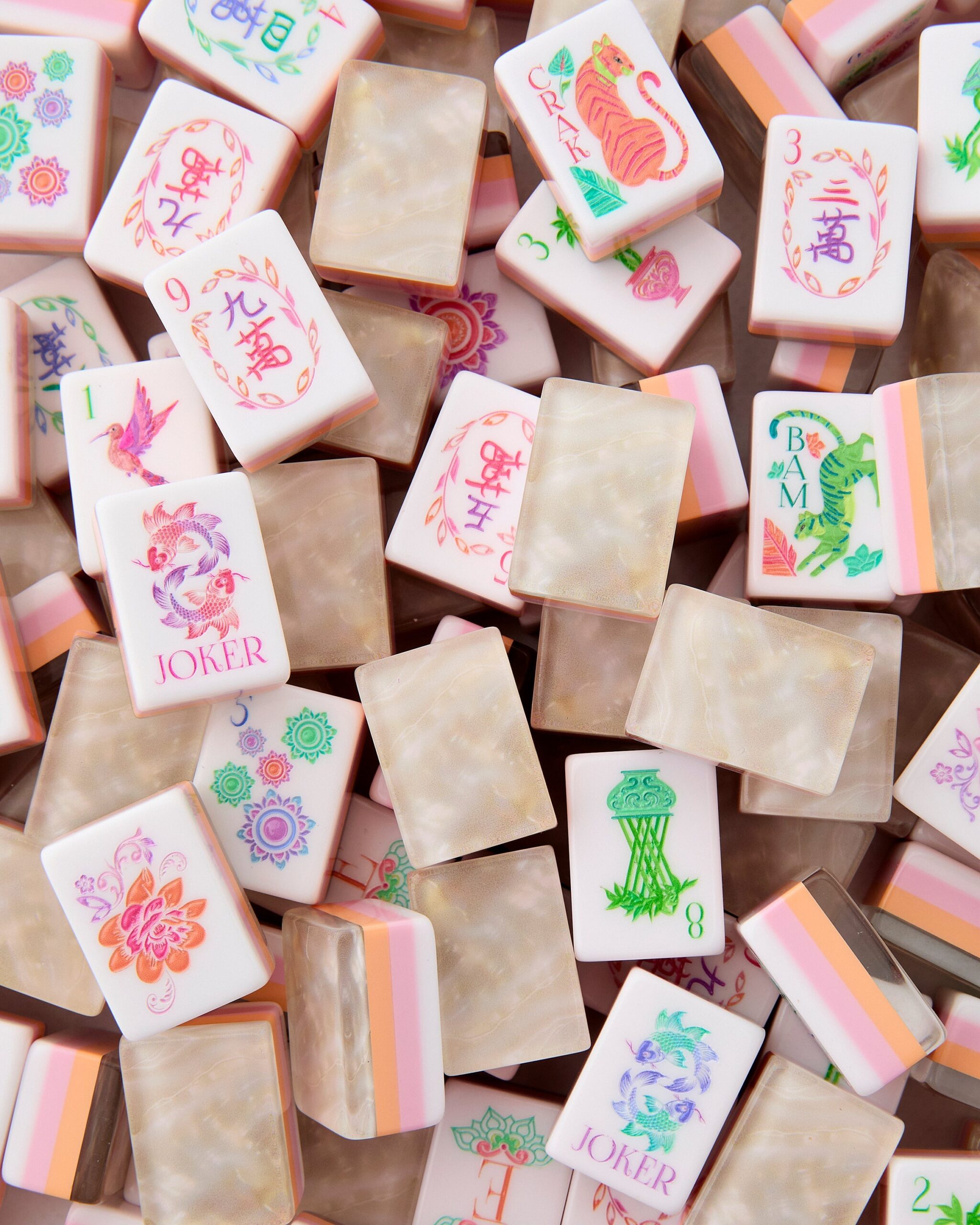 Pearlescent Pastel Floral American Mahjong Set - 160 Acrylic Tiles, Mat, Storage Bag & Accessories 5 Pearlescent Pastel Floral American Mahjong Set - 160 Acrylic Tiles, Mat, Storage Bag & Accessories - Image 5