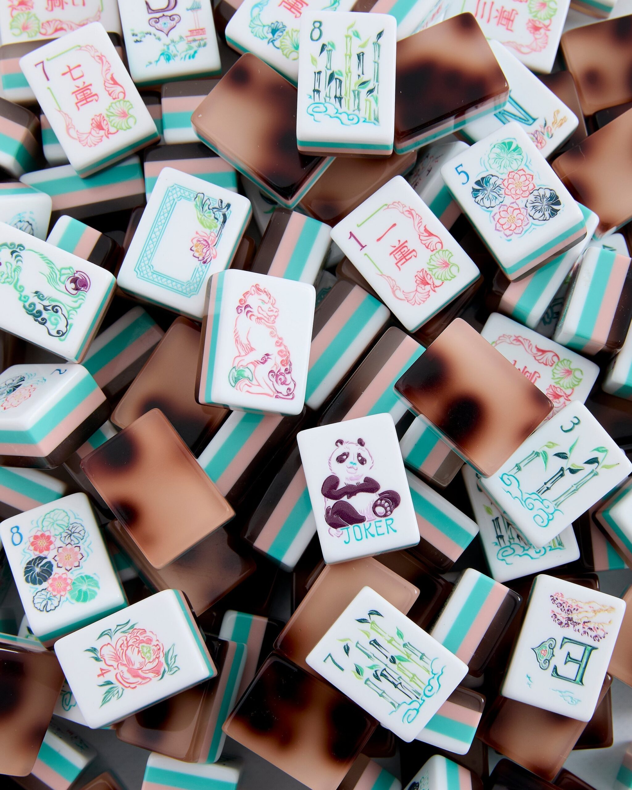 Chinoiserie Floral American Mahjong Set - 160 Acrylic Tiles, Mat, Storage Bag & Accessories 6 Chinoiserie Floral American Mahjong Set - 160 Acrylic Tiles, Mat, Storage Bag & Accessories - Image 6